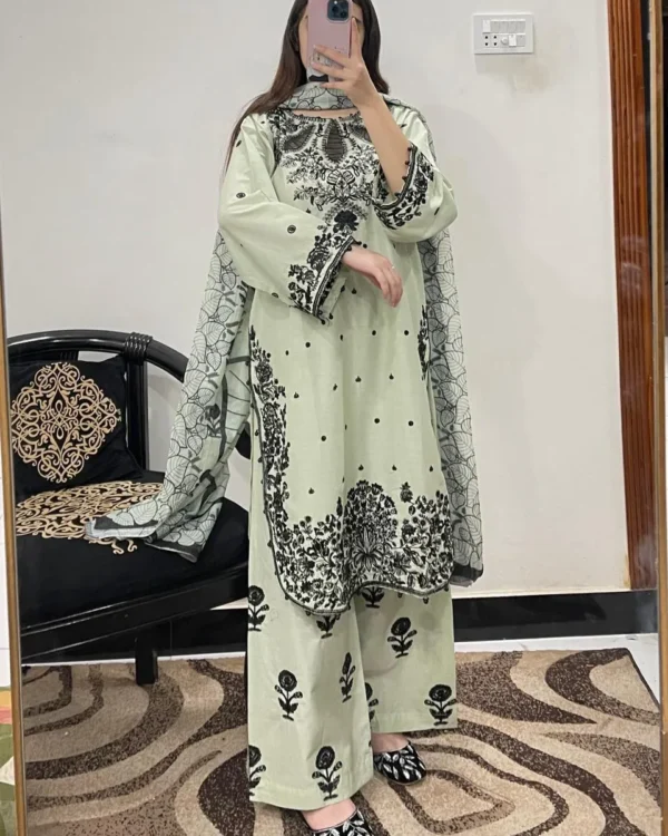 Embroidered 3-Piece Suit with Short Shirt & Plazo - RG01