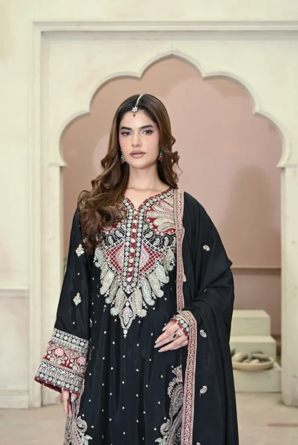 rg07b-2.webp Long Shirt 3pcs Embroidered Pure Raw Silk Treadwork With Dupatta & Trousers – RG07 - party wear | Rangoli