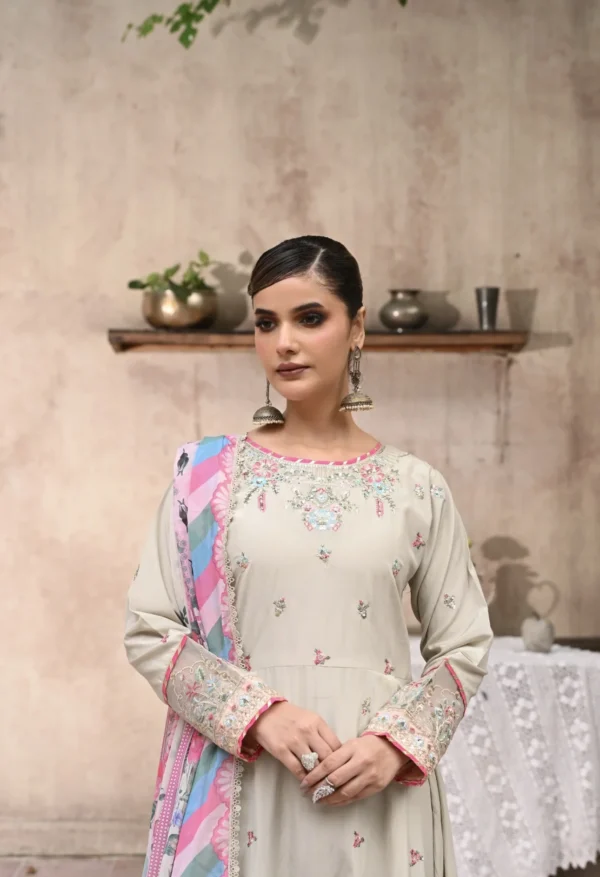rg08w-3.webp Frock 3pcs Embroidered Pure Row Silk Long Frock With Print Dupatta Laces Work With Trousers – RG08 - party wear | Rangoli
