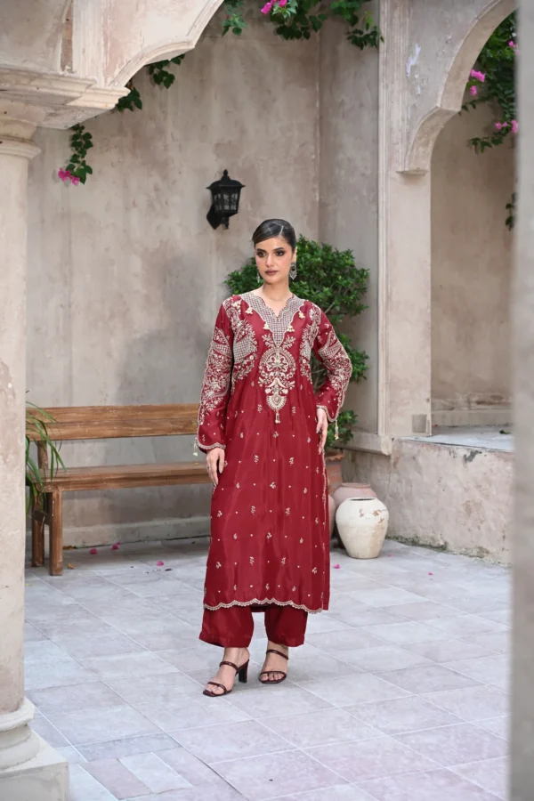 rg10r-1.webp Roselle Maroon Luxury Embroidered 3PCS – RG10 R - party wear | Rangoli