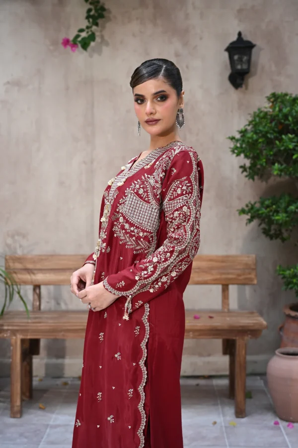 rg10r-3.webp Roselle Maroon Luxury Embroidered 3PCS – RG10 R - party wear | Rangoli
