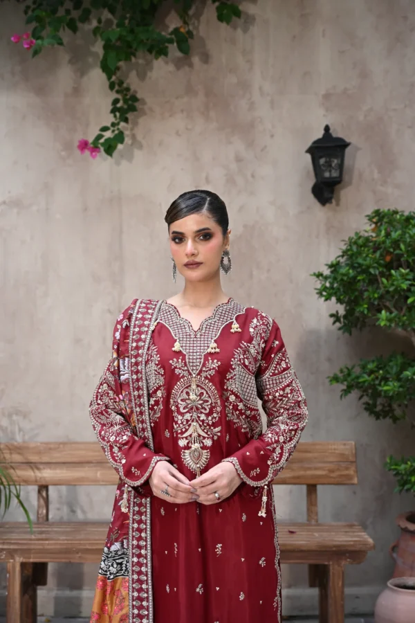 rg10r-4.webp Roselle Maroon Luxury Embroidered 3PCS – RG10 R - party wear | Rangoli