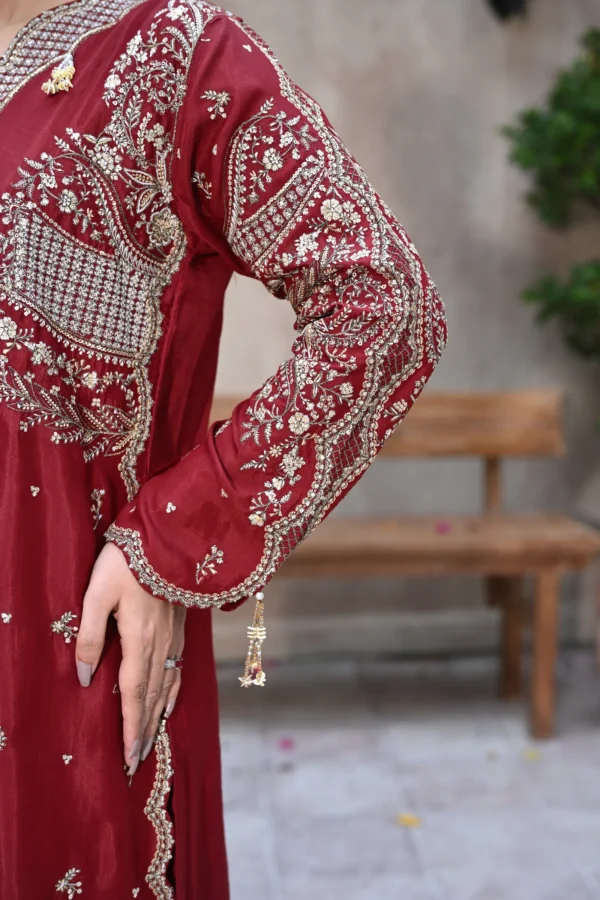 rg10r-7.webp Roselle Maroon Luxury Embroidered 3PCS – RG10 R - party wear | Rangoli