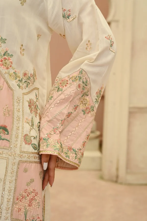 rg17p-10.webp Rosalie Blush Pink Tila Embroidered 3PCS – RG17 P - Party Wear | Rangoli