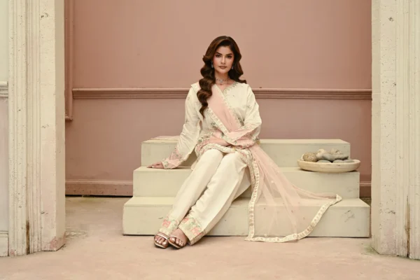 rg17p-2.webp Rosalie Blush Pink Tila Embroidered 3PCS – RG17 P - Party Wear | Rangoli