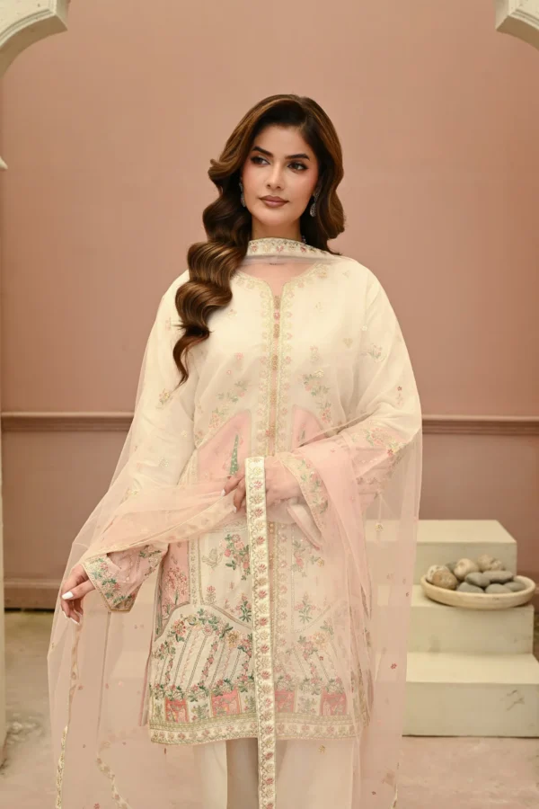 rg17p-8.webp Rosalie Blush Pink Tila Embroidered 3PCS – RG17 P - Party Wear | Rangoli
