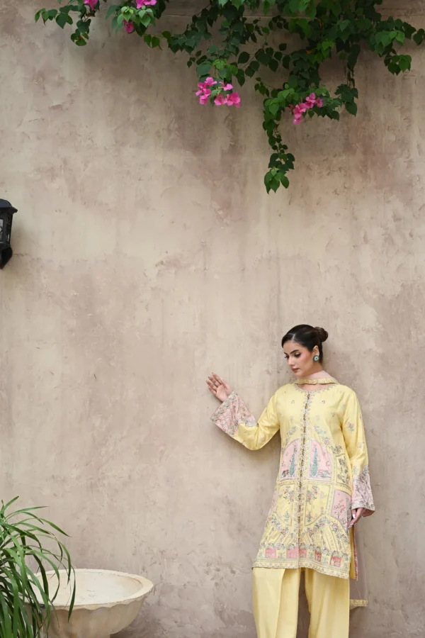 rg17y-3.webp Aurelia Mustard Tila Embroidered 3PCS – RG17 Y - Party Wear | Rangoli