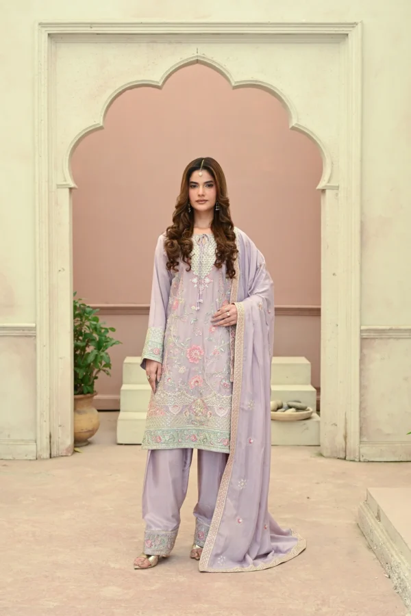 rg18p-1.webp Elowen Lavender Tila Embroidered 3PCS – RG18 P - Party Wear | Rangoli