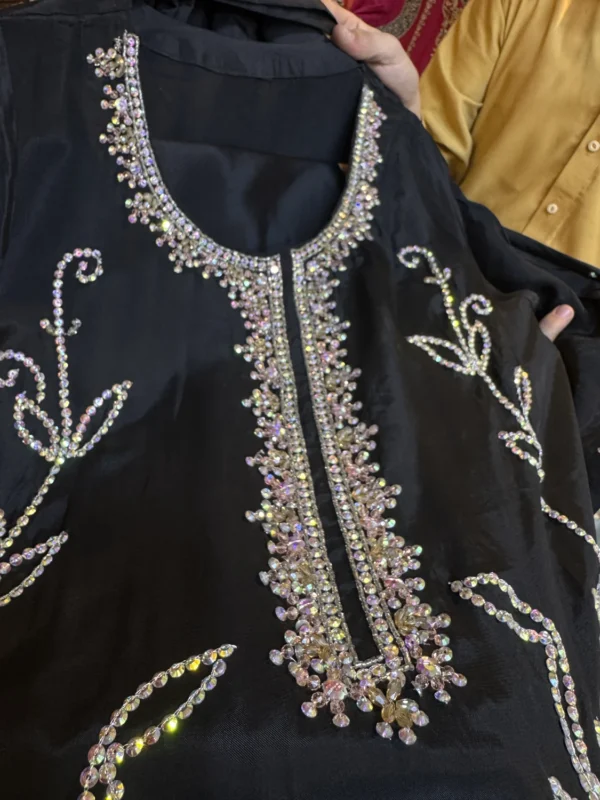 Elara Silk Patchwork & Handmade Embroidered 3PCS – RG34 (Black) Elara Silk Patchwork & Handmade Embroidered 3PCS – RG34 (Black)