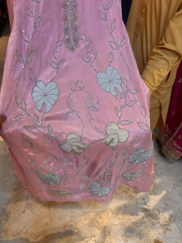 Elara Silk Patchwork & Handmade Embroidered 3PCS – RG34 (Pink) Elara Silk Patchwork & Handmade Embroidered 3PCS – RG34 (Pink)