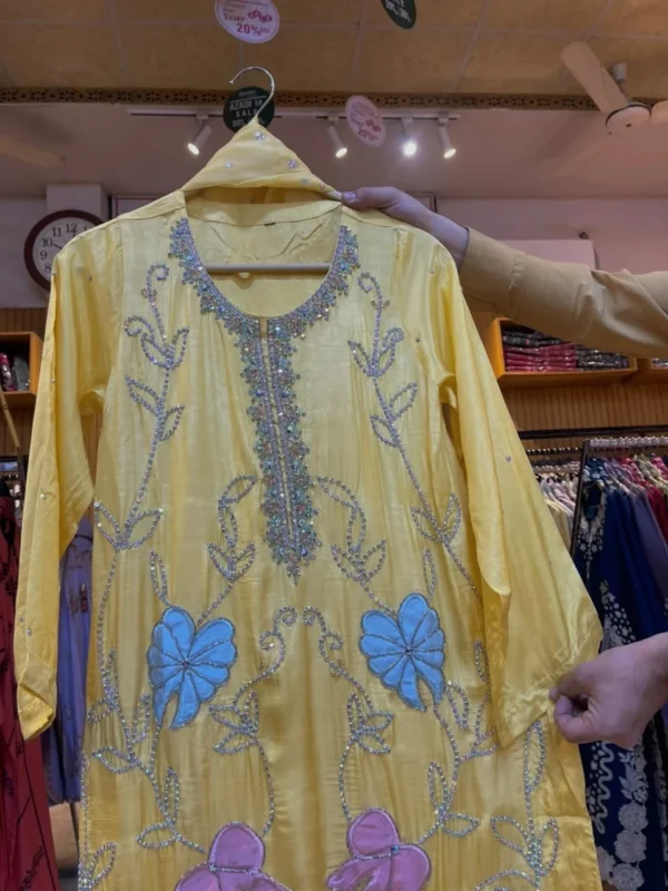 Elara Silk Patchwork & Handmade Embroidered 3PCS – RG34 (Lemon Yellow) Elara Silk Patchwork & Handmade Embroidered 3PCS – RG34 (Lemon Yellow)