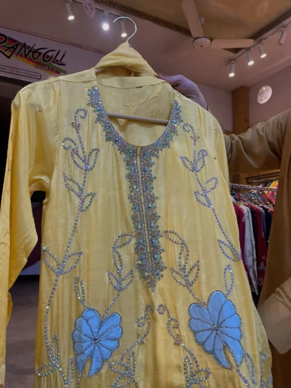 Elara Silk Patchwork & Handmade Embroidered 3PCS – RG34 (Lemon Yellow) Elara Silk Patchwork & Handmade Embroidered 3PCS – RG34 (Lemon Yellow)